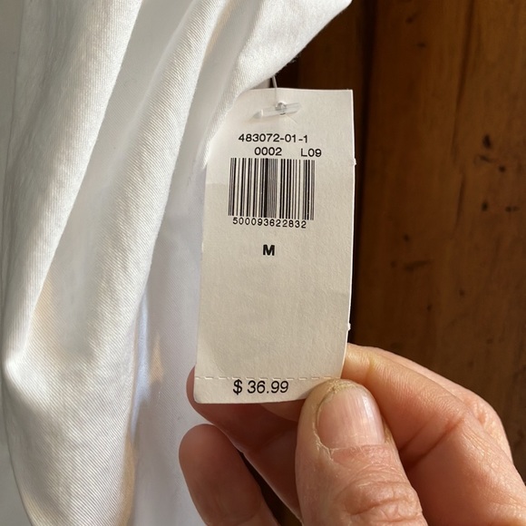 Old Navy white button down shirt - Picture 5 of 5